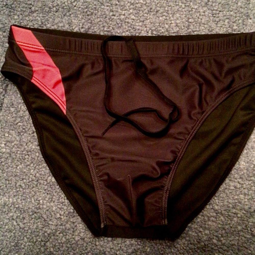 Speedo style black medium  swim suit
